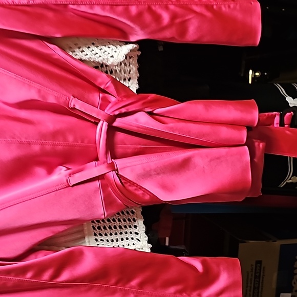 Pink Silk Cache Jacket - Picture 5 of 6